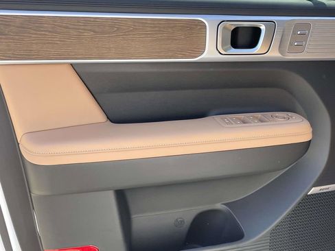 New 2026 Hyundai Santa Fe Limited FWD image 16