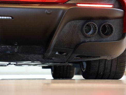 Certified 2022 Ferrari Portofino M RWD image 47