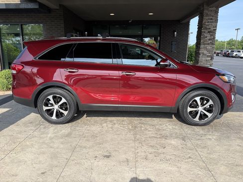 Used 2018 Kia Sorento EX w/ EX Advanced Touring Package FWD image 5