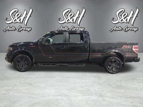 Used 2014 Ford F150 FX4 w/ Equipment Group 402A Luxury AWD/4WD image 19