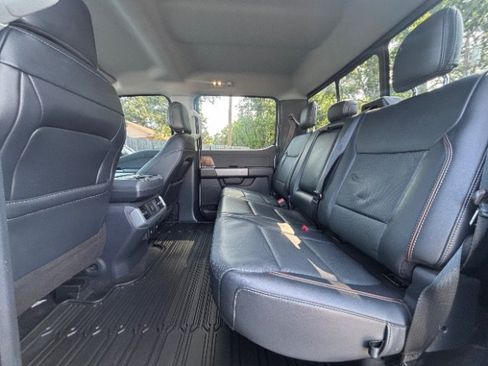 Used 2021 Ford F150 Lariat w/ FX4 Off-Road Package AWD/4WD image 18