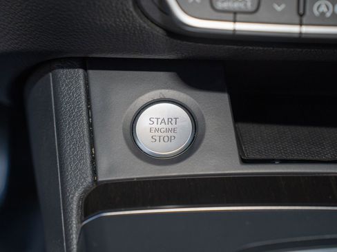 Used 2018 Audi Q5 2.0T Premium Plus w/ Premium Plus Package image 33