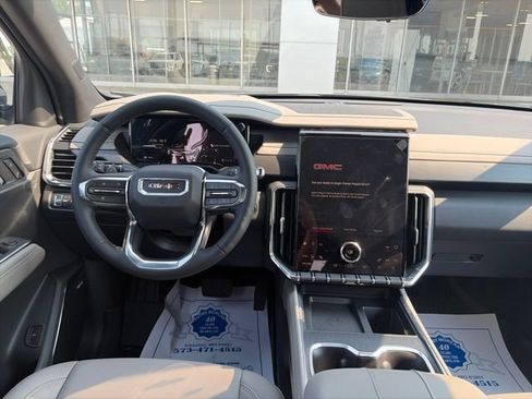 New 2026 GMC Acadia Elevation w/ Black Edition FWD image 14