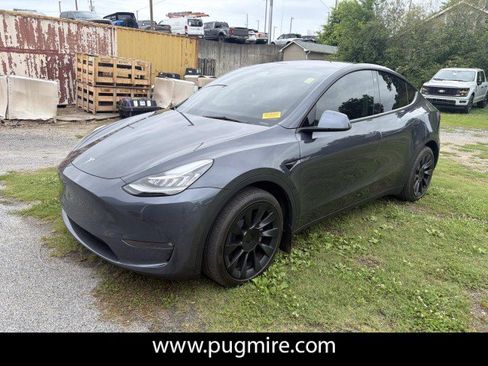 Used 2021 Tesla Model Y Long Range AWD/4WD image 3