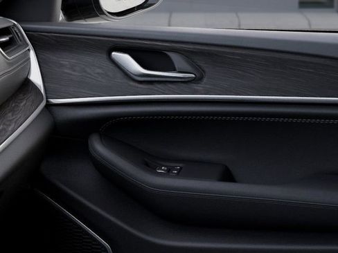 New 2025 Jeep Grand Cherokee L Overland w/ Rear Seat Video Group I image 26