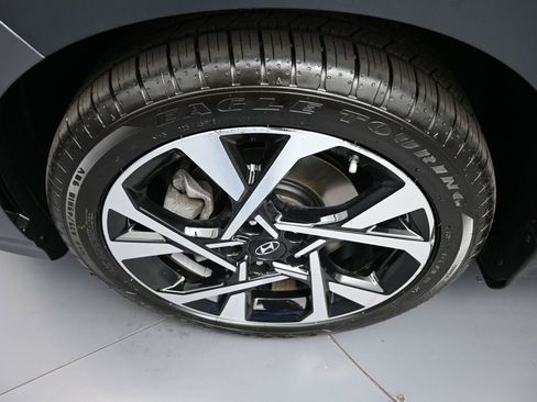 Certified 2023 Hyundai Kona Limited AWD/4WD image 14