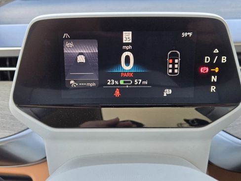 New 2025 Volkswagen ID. Buzz 1st Edition image 12