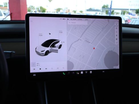 Used 2018 Tesla Model 3 Mid Range RWD image 19
