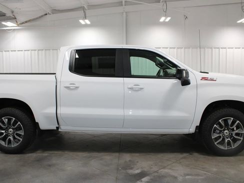 New 2026 Chevrolet Silverado 1500 RST AWD/4WD image 11