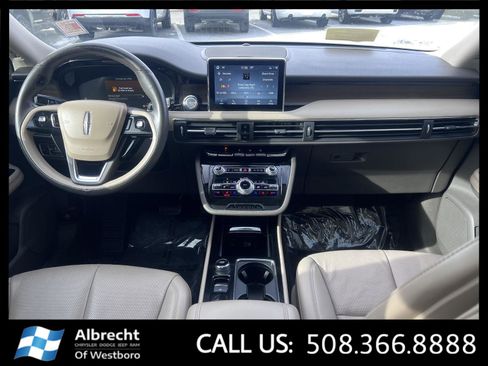 Used 2022 Lincoln Corsair Reserve w/ Equipment Group 201A image 24