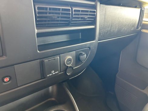 Used 2023 GMC Savana 3500 w/ Power Convenience Package image 35