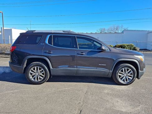 Used 2018 GMC Acadia SLE w/ Driver Alert Package I image 13