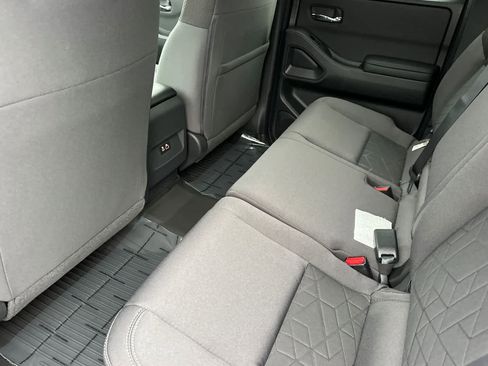 New 2026 Nissan Frontier SV image 4