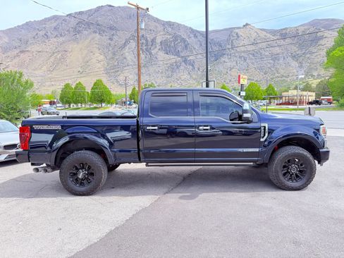 Used 2022 Ford F350 Platinum w/ Tremor Off-Road Package AWD/4WD image 13