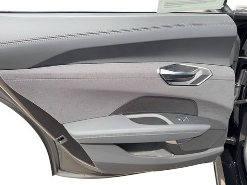 Used 2023 Audi e-tron GT Prestige w/ Prestige Package image 17