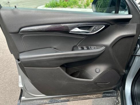 Used 2023 Buick Envision Preferred w/ Sport Touring Package AWD/4WD image 17