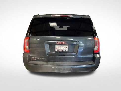 Used 2019 GMC Yukon XL SLT w/ Open Road Package AWD/4WD image 4