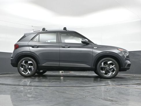 New 2026 Hyundai Venue SEL FWD image 44