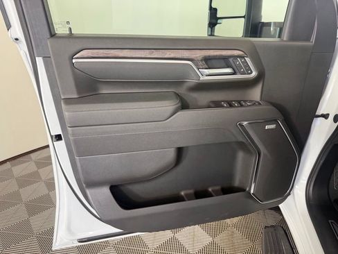 New 2026 Chevrolet Silverado 3500 LTZ w/ LTZ Plus Package AWD/4WD image 15