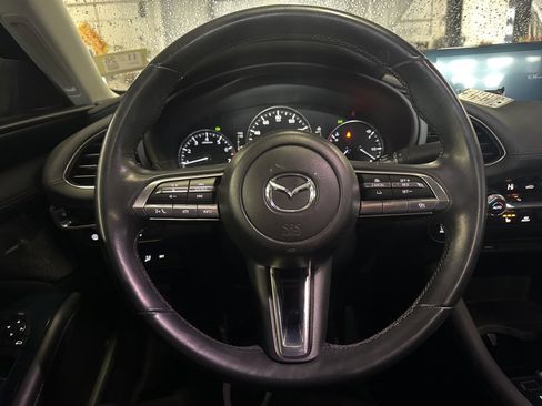 Used 2020 MAZDA MAZDA3 Sedan w/ Preferred Package image 24