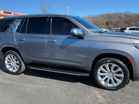 Used 2021 Chevrolet Tahoe Premier w/ Premium Package image 3