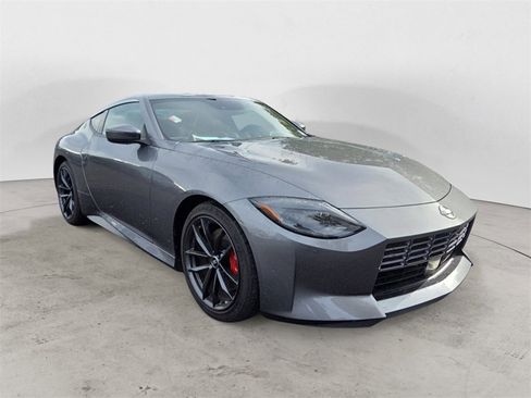 Used 2024 Nissan Z Performance w/ Floor Mat Package image 7