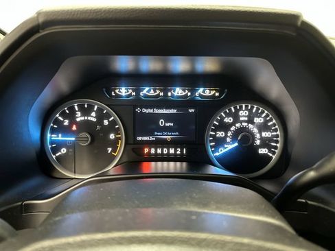 Used 2015 Ford F150 XLT w/ Equipment Group 301A Mid AWD/4WD image 13