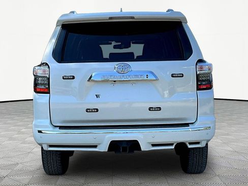 Used 2021 Toyota 4Runner Limited AWD/4WD image 5