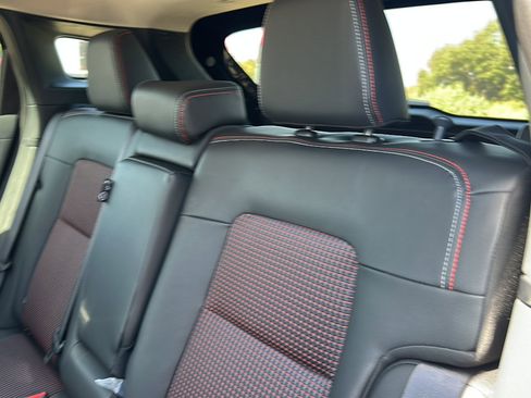 New 2026 Nissan Kicks SR image 16