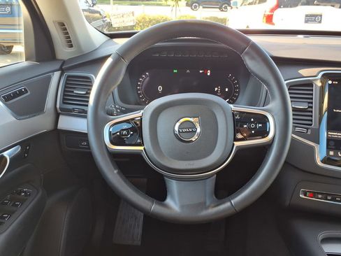 Used 2025 Volvo XC90 B5 Core w/ Protection Package AWD/4WD image 20