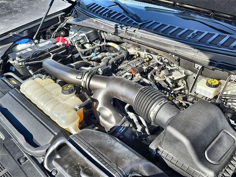 Used 2022 Lincoln Navigator Reserve image 17