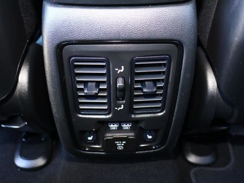 Used 2024 Dodge Durango R/T image 13