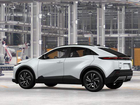 New 2026 Toyota C-HR AWD/4WD image 15