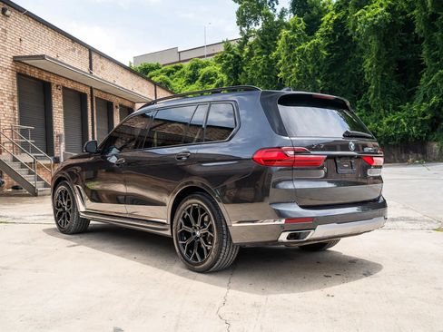 Used 2020 BMW X7 xDrive40i w/ Cold Weather Package AWD/4WD image 6