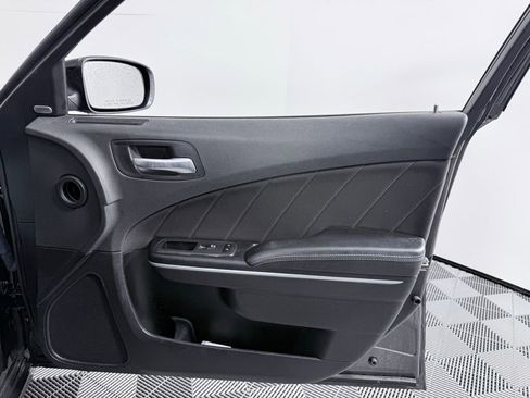 Used 2023 Dodge Charger SXT image 10