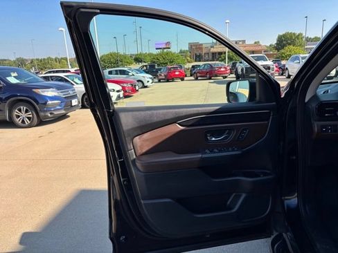 Certified 2023 Honda Pilot Elite image 10