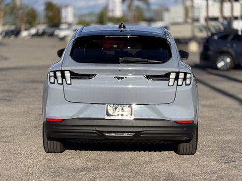 Certified 2025 Ford Mustang Mach-E Premium image 11