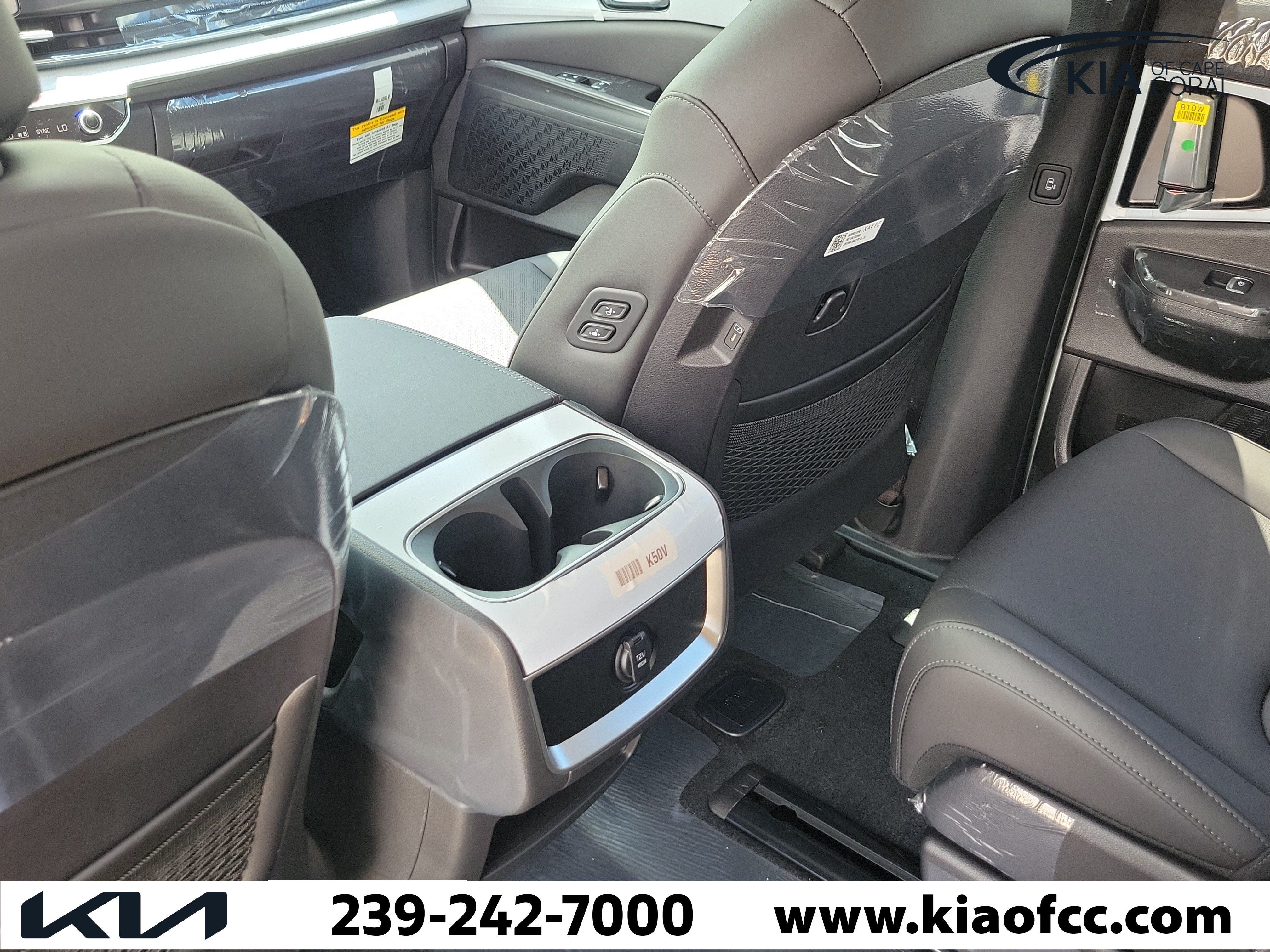 New 2027 Kia Carnival EX w/ Dark Edition Package FWD image 15