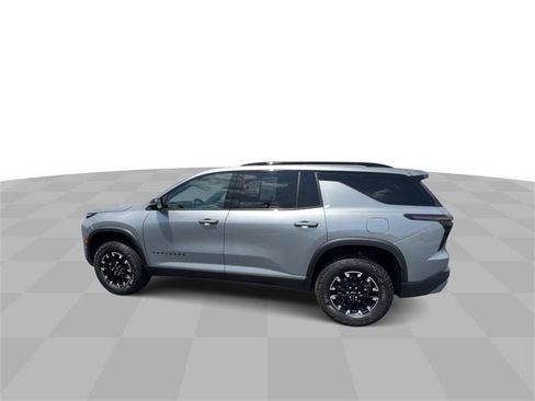 Certified 2024 Chevrolet Traverse Z71 w/ LPO, Floor Liner Package image 5