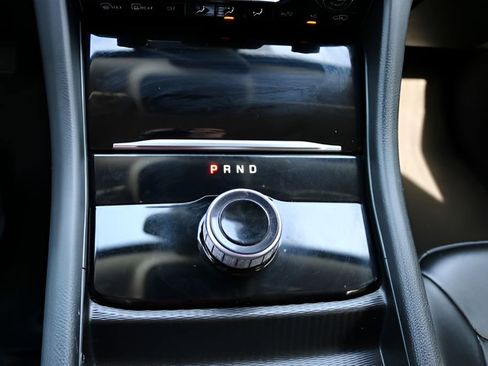 Used 2023 Jeep Grand Cherokee Limited RWD image 25