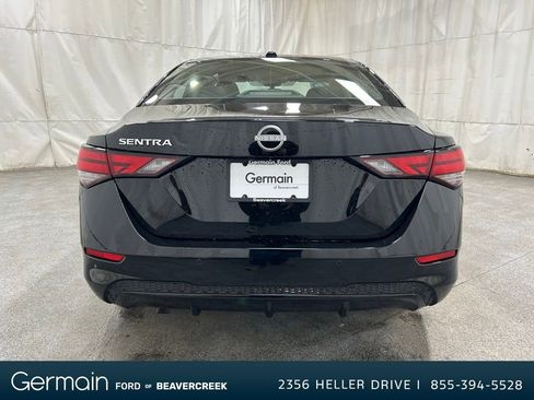 Used 2025 Nissan Sentra SV image 7