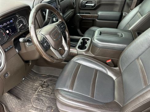 Used 2020 GMC Sierra 3500 Denali w/ Denali Ultimate Package AWD/4WD image 9
