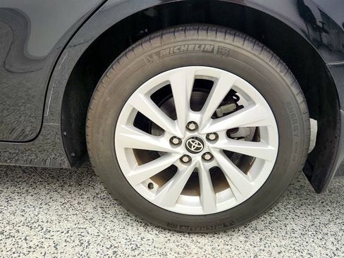 Used 2023 Toyota Camry LE image 9