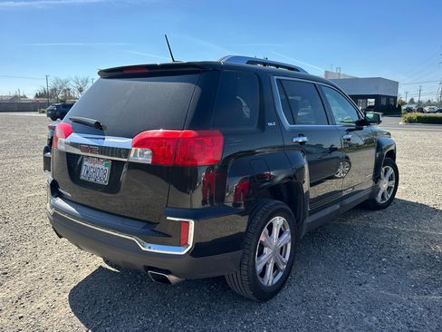 Used 2017 GMC Terrain SLT w/ Open Road Package image 3