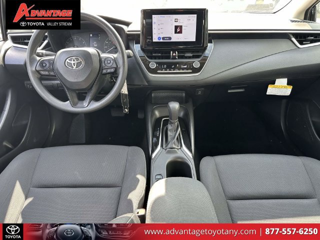 Used 2023 Toyota Corolla LE w/ Carpet Mat Package (TMS) FWD image 17