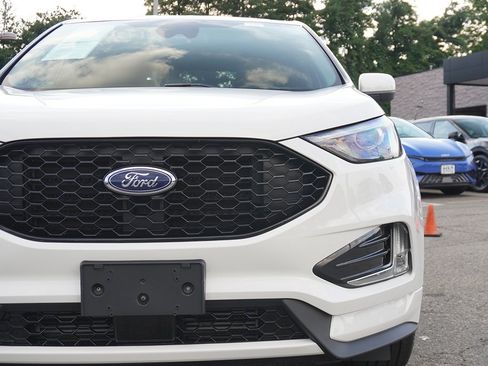 Used 2022 Ford Edge ST-Line image 15