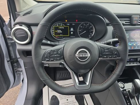 New 2025 Nissan Versa SR w/ Trunk Package image 14