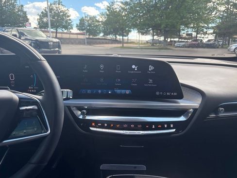 Certified 2024 Cadillac Lyriq Sport AWD/4WD image 17