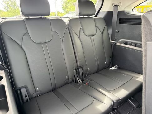 New 2026 Kia Sorento S w/ S Panoramic Sunroof Package FWD image 24