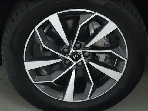 Used 2023 Audi Q5 2.0T Premium AWD/4WD image 37